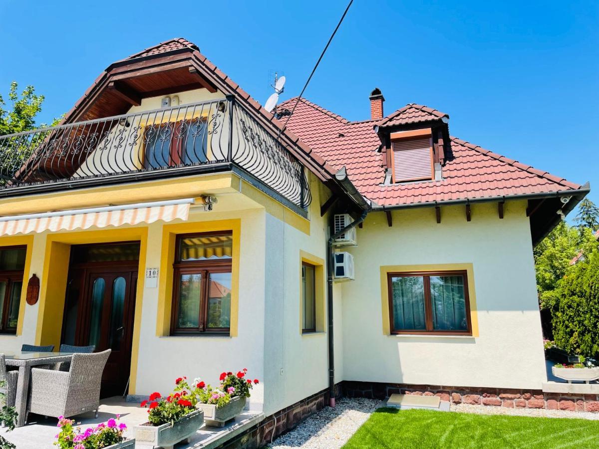 Mikes Deluxe Home Balatonfüred Exterior foto